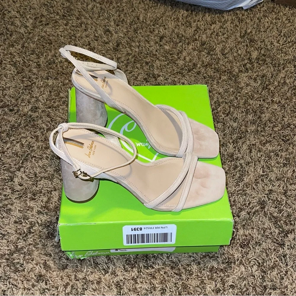 NEW Sam Edelman Kia Light Suede Block Heel Sandal Size 9.5 Wide Beige